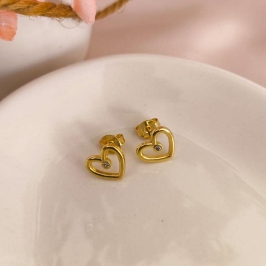 BRINCO CORAÇÃO LISO COM PEDRA DE ZIRCONIA NO MEIO