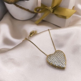 COLAR CORAÇÃO GRANDE CRAVEJADO EM MICRO ZIRCONIA