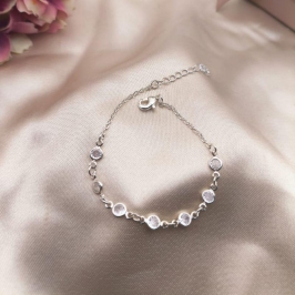 PULSERIA TODA EM PEDRAS DE ZIROCNIA REDONDA MEDIA