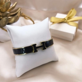 BRACELETE EM H PRETO HÉRMES BRASIL