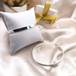 BRACELETE LARGO ACHATADO LISO