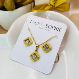 CONJUNTO QUADRADO COM PEDRA NO MEIO QUADRADA DE ZIRCONIA