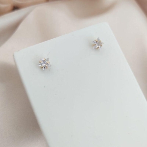 BRINCO SOLITARIO ESTRELA ZIRCONIA