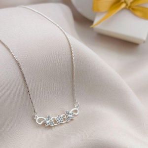 COLAR CANGA COM 3 BORBOLETAS CRAVEJADA EM MICRO ZIRCONIA