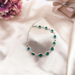 PULSEIRA COM PEDRAS VERDES REDONDAS