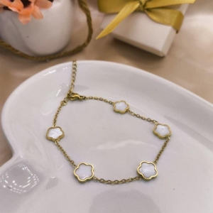 PULSEIRA FLOR BRANCA LISA