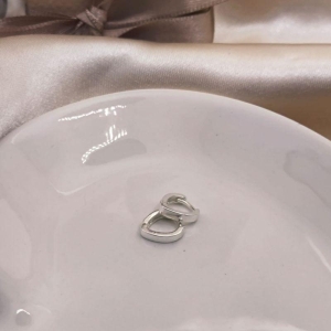 ARGOLA DE CORAÇÃO LISA