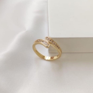 ANEL DESENCONTRO CRAVEJADO EM MICRO ZIRCONIA