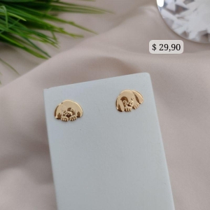 BRINCO FORMA DE CACHORRO CHAPINHA LISA