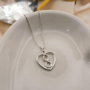 COALR COM CORAÇÃO LISO E INFINITO NO MEIO