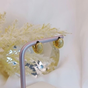 ARGOLA COM CINCO FILEIRAS CRAVEJADA EM MICRO ZIRCONIA