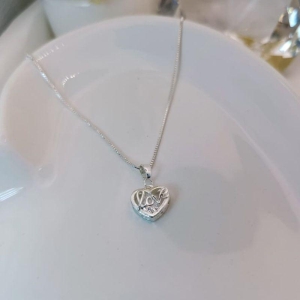 COLAR CORAÇÃO COM NOME LOVE E ZIRCONIA