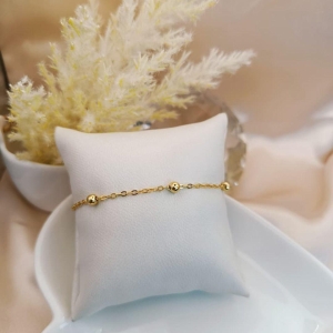 PULSEIRA COM ESFERAS DOURADAS