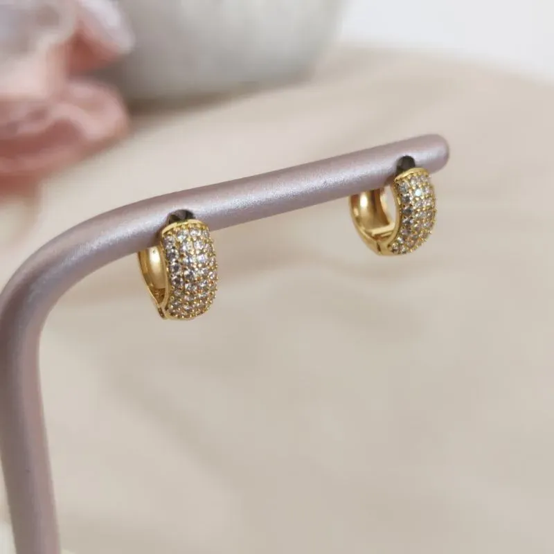 ARGOLA COM 4 FILAS DE ZIRCONIA 13MM