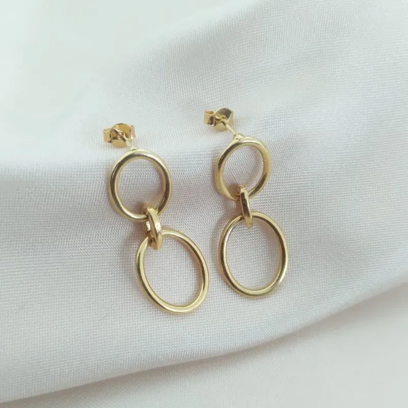 BRINCO 2 CIRCULOS OVAL LISOS VAZADOS