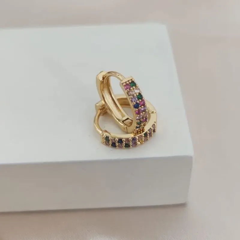 BRINCO ARGOLA COM 2 FILAS DE ZIRCONIA COLORIDAS