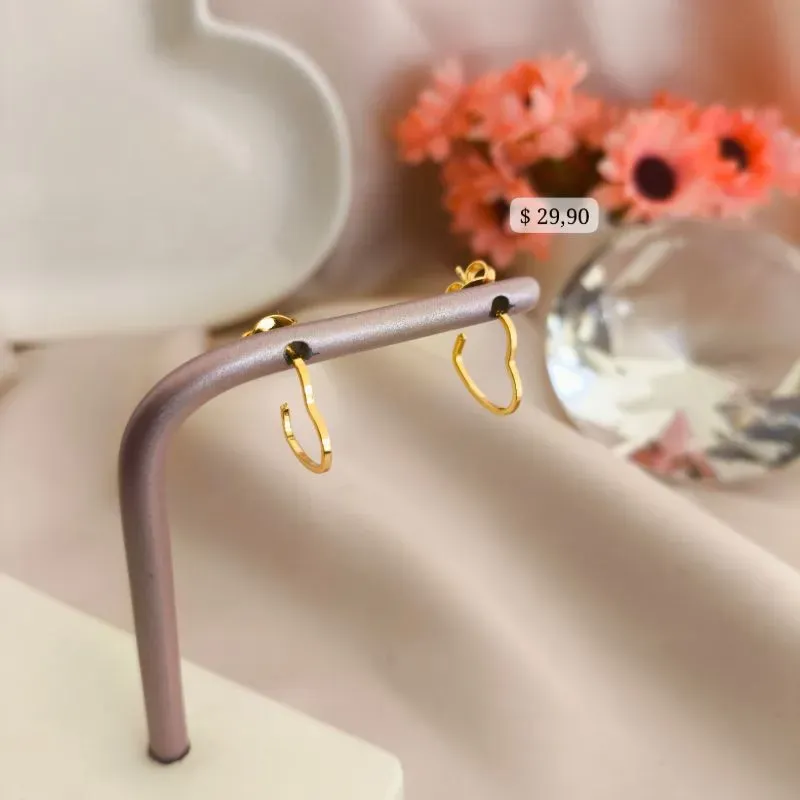 BRINCO ARGOLA DE CORAÇÃO QUADRICULADA FINO P