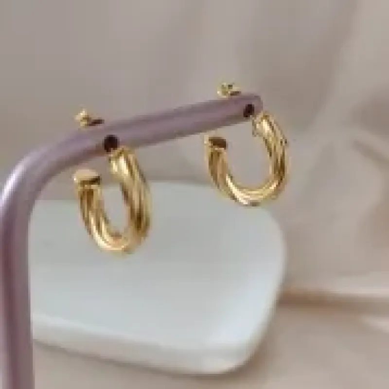 BRINCO ARGOLA TUBO TRANÇADA 17MM