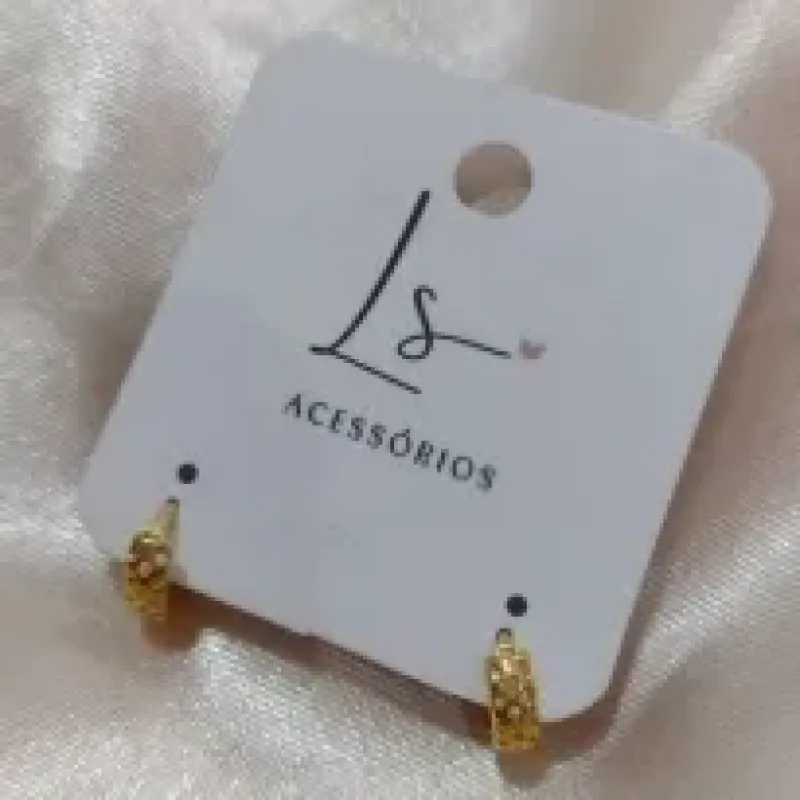 BRINCO ARGOLA VAZADA MINI FUROS