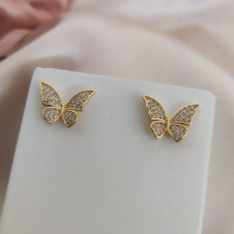 BRINCO BORBOLETA CRAVEJADO EM MICRO ZIRCONIA