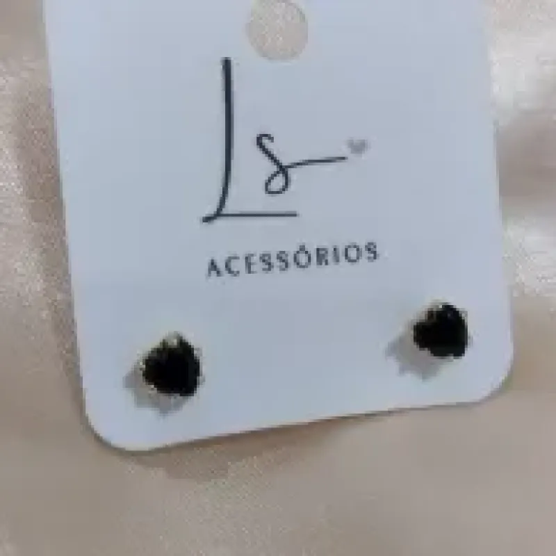 BRINCO CORAÇÃO PRETO