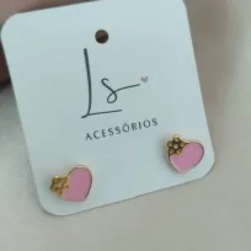 BRINCO CORAÇÃO ROSA ESMALTADO
