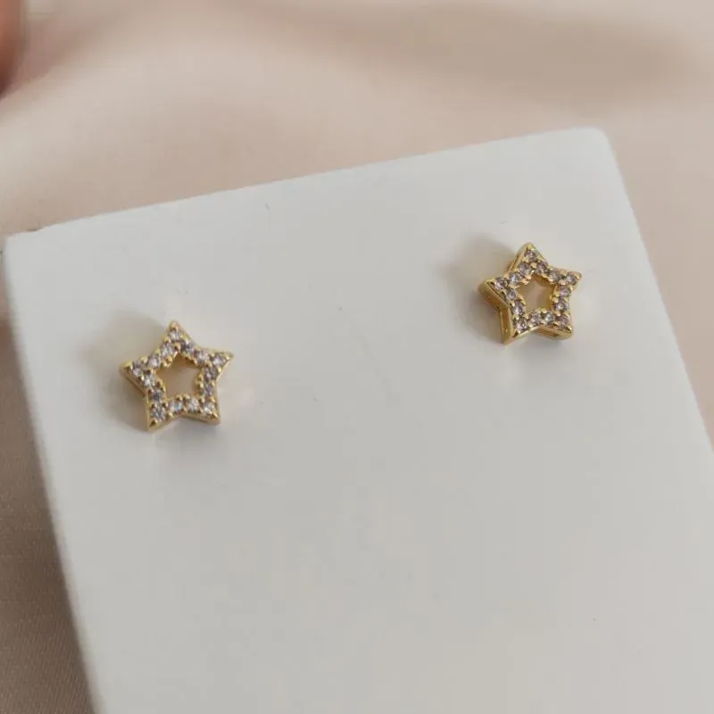 BRINCO ESTRELA CRAVEJADO EM MICRO ZIRCONIA 3D