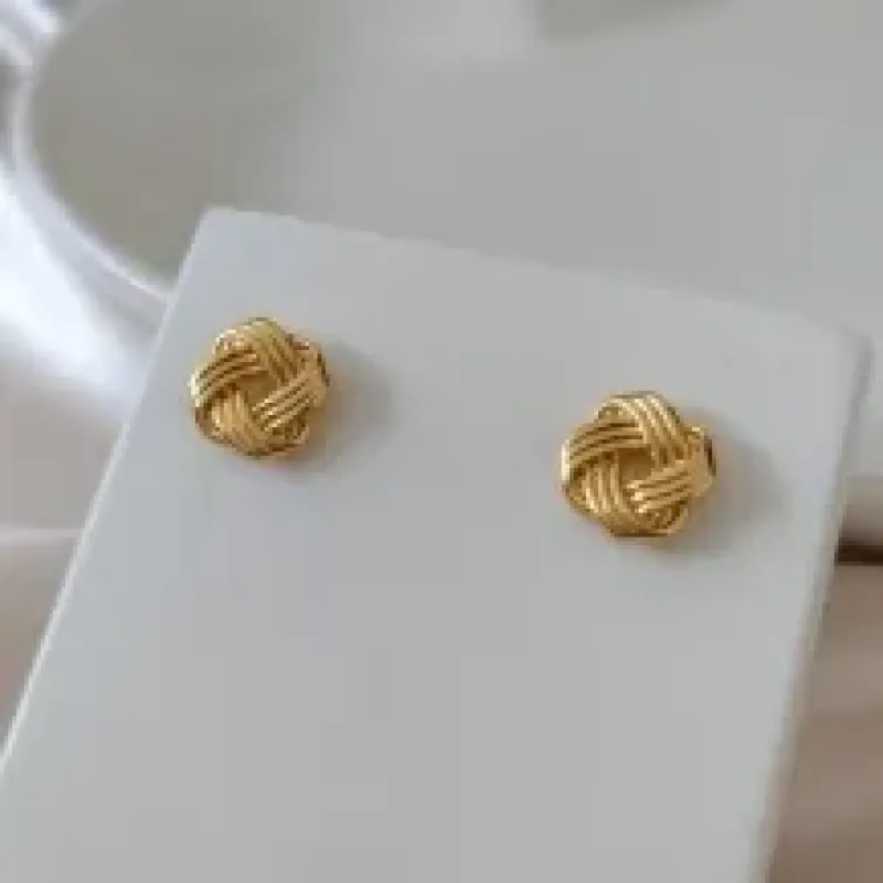 BRINCO NINHO REDONDO