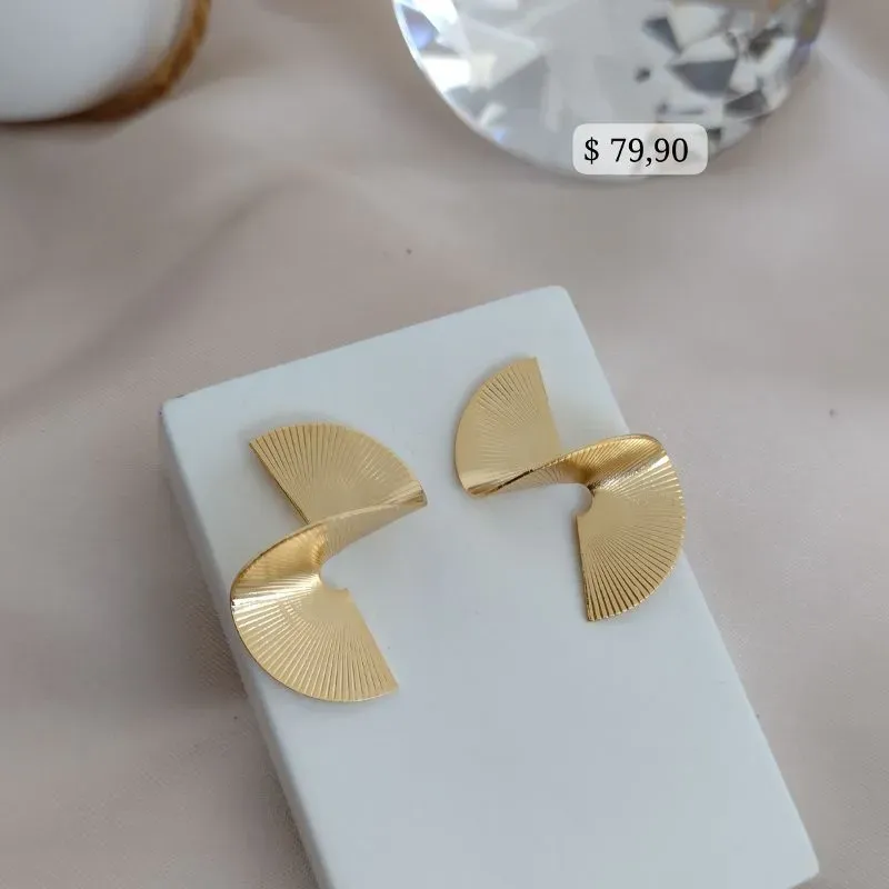 BRINCO ORGÂNICO FORMATO ESPIRAL EM 3D LISTRADO