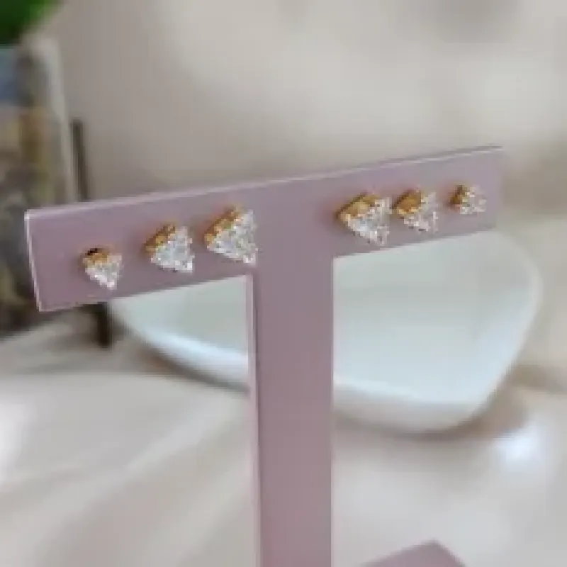 BRINCO TRIO PEDRA TRIANGULAR ZIRCONIA