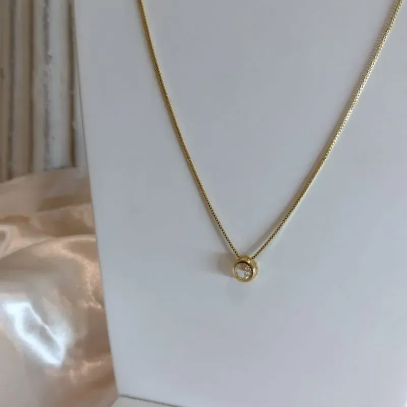 COLAR PONTO DE LUZ CAIXA FECHADA