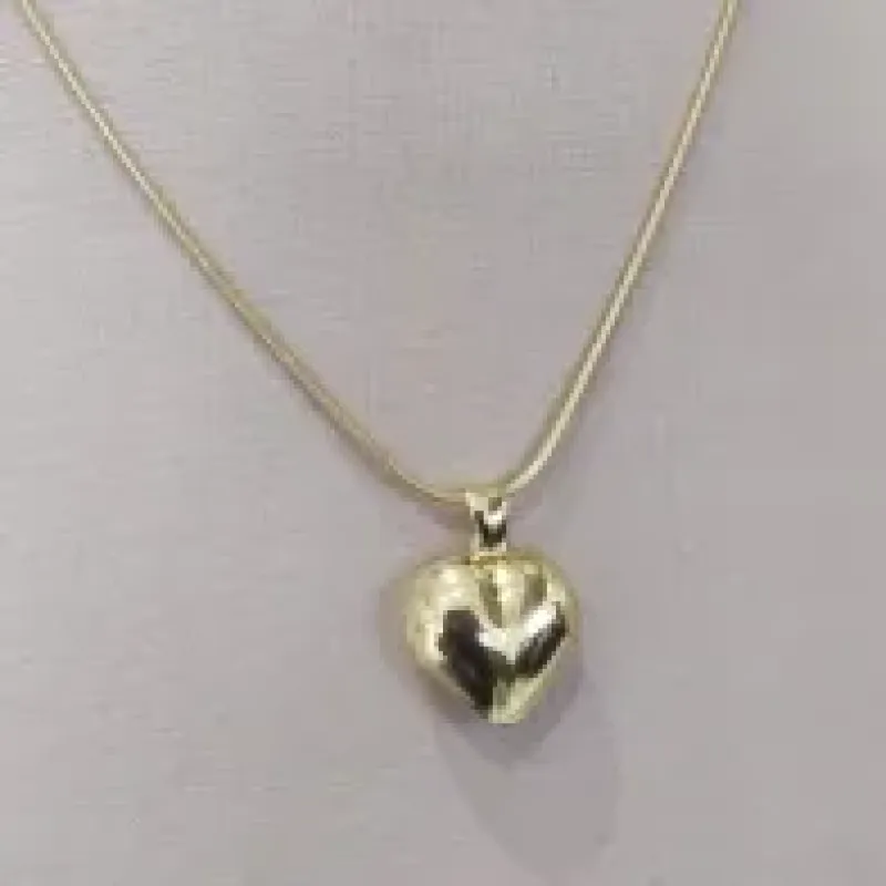 COLAR RABO DE RATO PINGENTE CORAÇÃO BOLEADO