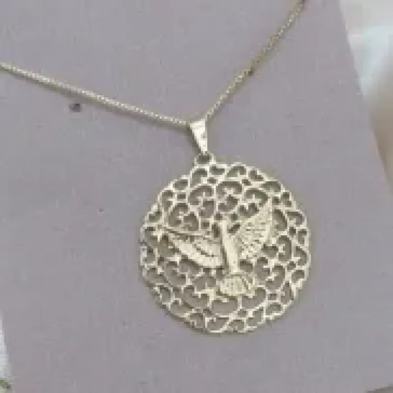 COLAR VENESIANA PINGENTE MANDALA ESPIRITO SANTO VAZADA LISA