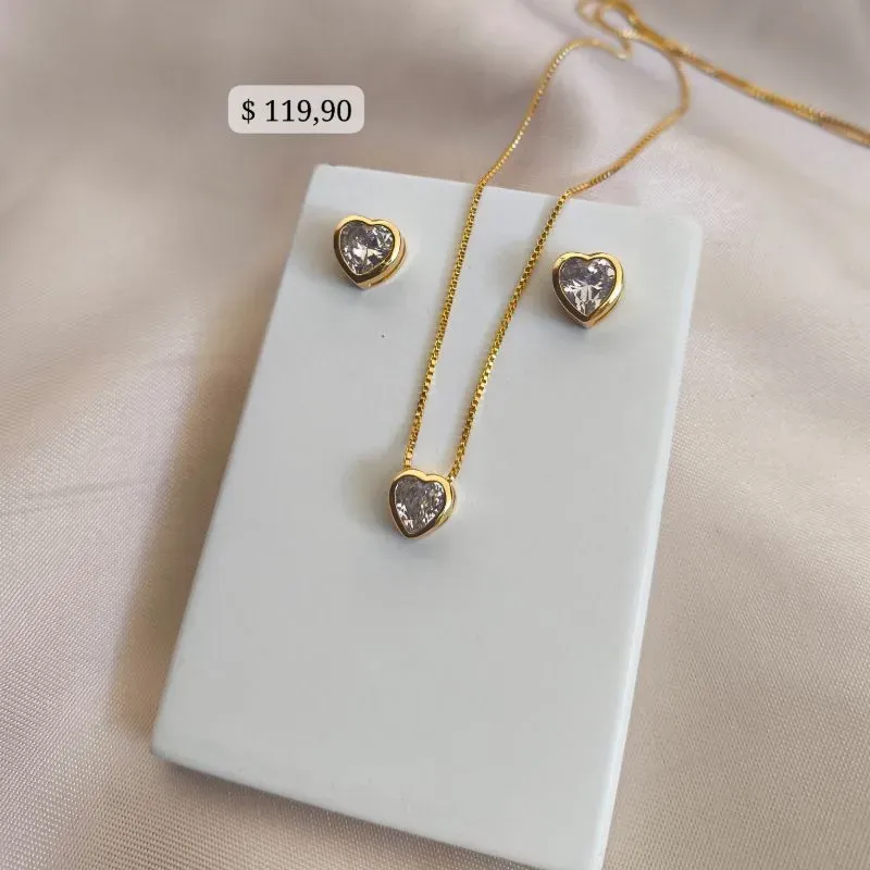 CONJUNTO PEDRA EM FORMA DE CORAÇÃO CAIXA FECHADA P