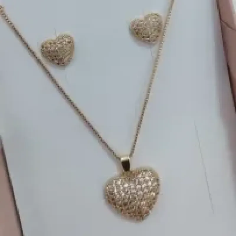 CONJUNTO VENEZIANA CORAÇÃO CRAVEJADO ZIRCONIA