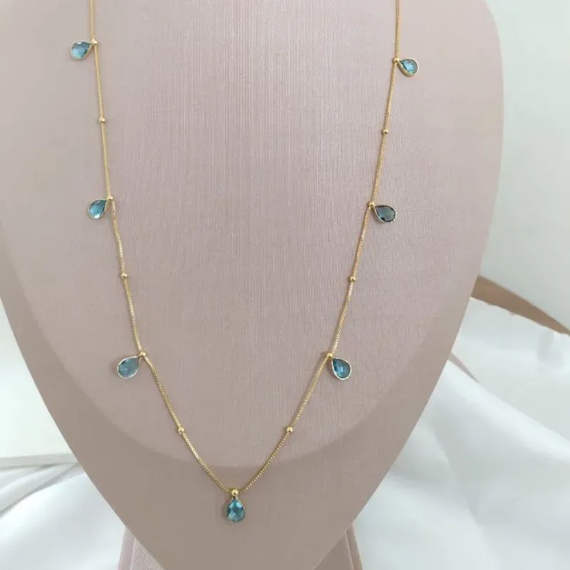 LONGUINHO VENEZIANA COM PEDRAS EM FORMA DE GOTA VERDE CLARO