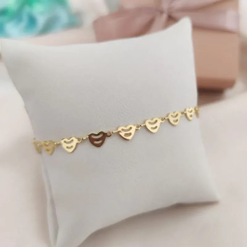 PULSEIRA DE CORAÇOES COM 2 LINHAS VAZADAS