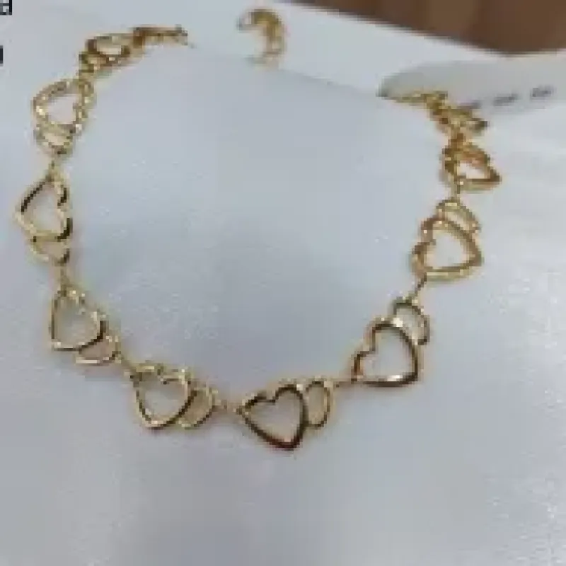 PULSEIRA DE CORAÇÕES VAZADOS GRANDE E PEQUENOS