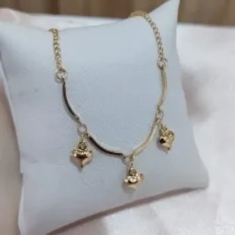 TORNOZELEIRA 3 CORAÇÕES BOLEADOS PENDURADOS