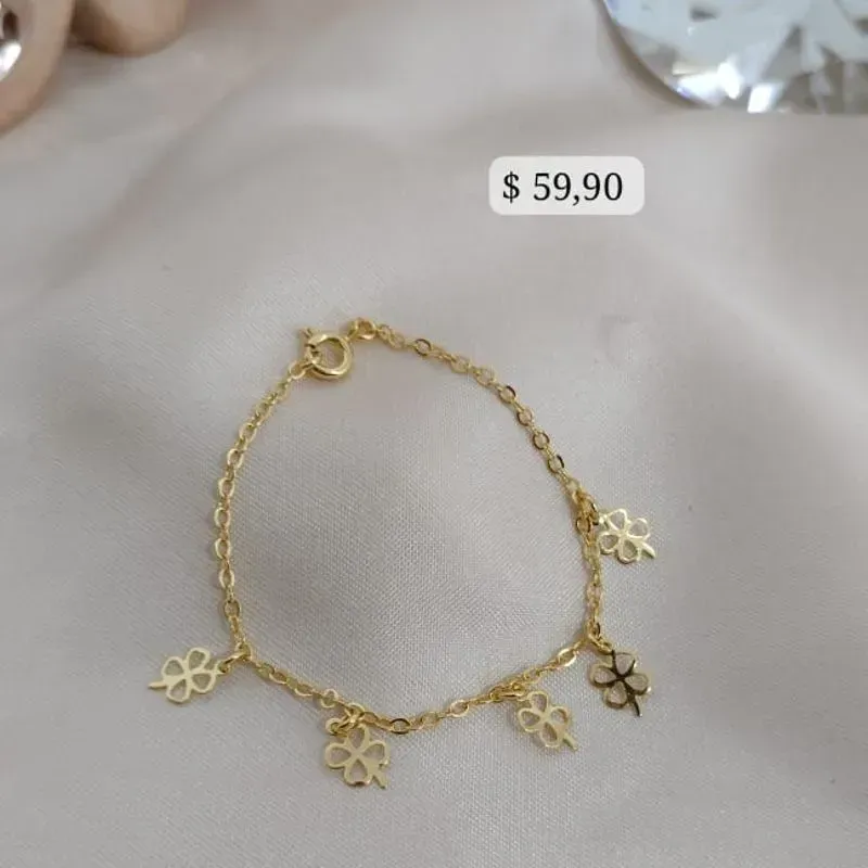 PULSEIRA INFANTIL COM 5 TREVOS