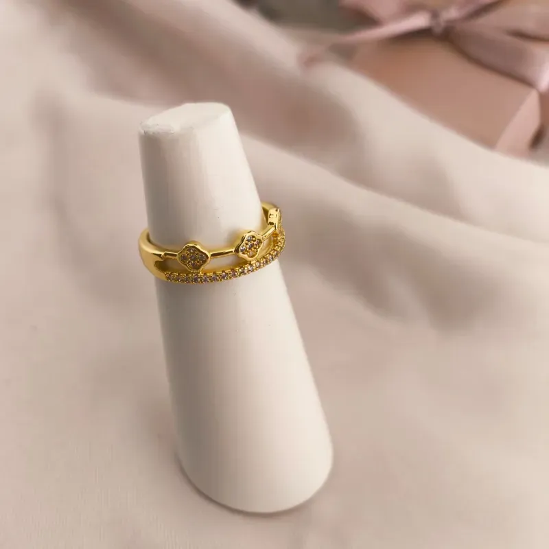 ANEL 2 EM 1 COM 3 TREVOS E CRAVEJADO EM MICRO ZIRCONIA