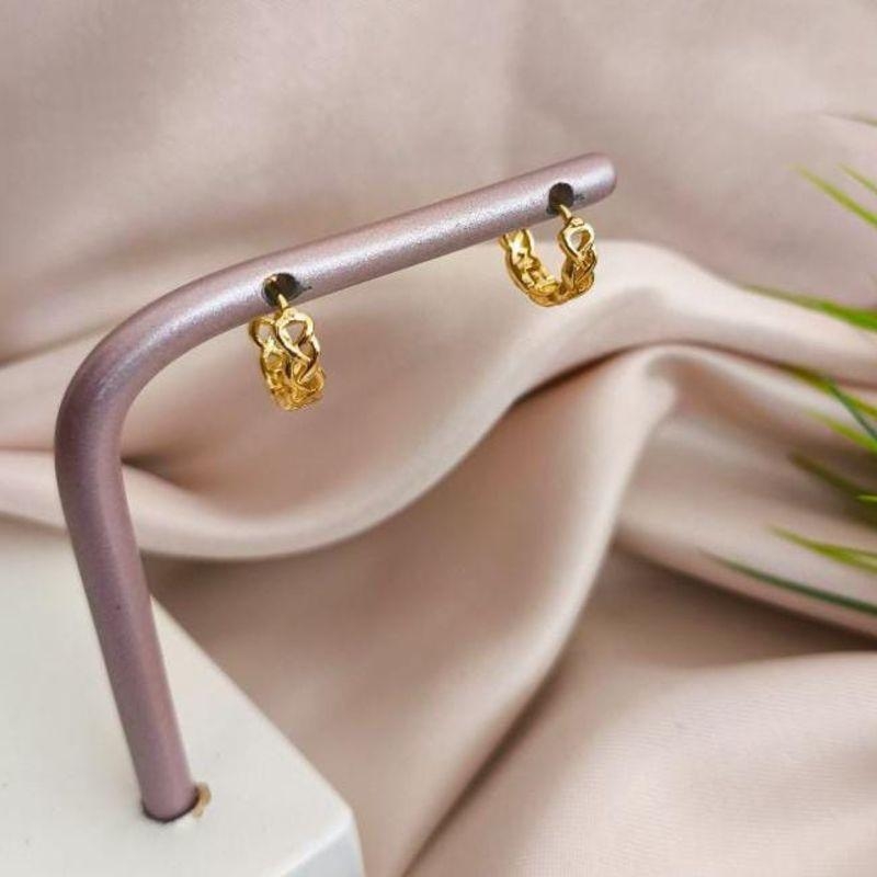 ARGOLA TRANÇADA LISA VAZADA M