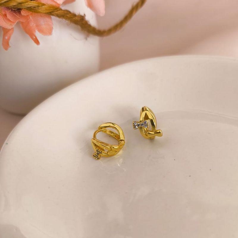 ARGOLA COM 2 LAÇOS LISO E CRAVEJADO EM MICRO ZIRCONIA