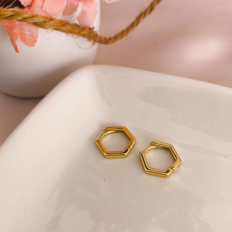 ARGOLA COM 6 LADOS LISAS