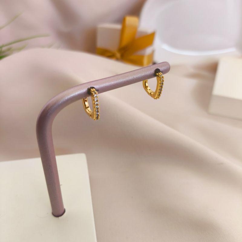 ARGOLA QUADRADA COM 1 FILA DE ZIRCONIA NA FRENTE