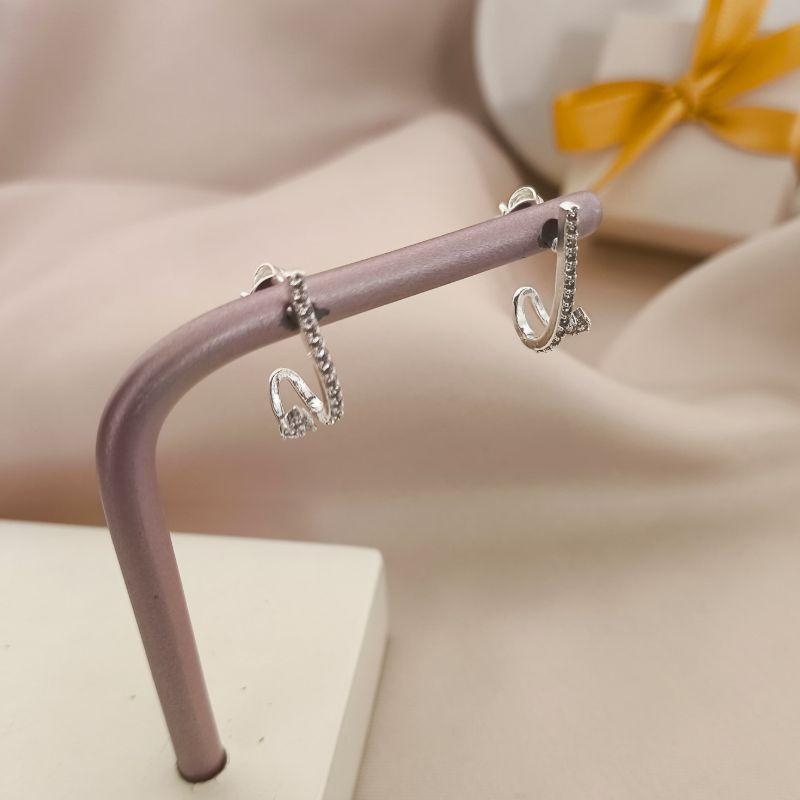 BRINCO DESCIDO CRAVEJADA EM MICRO ZIRCONIA