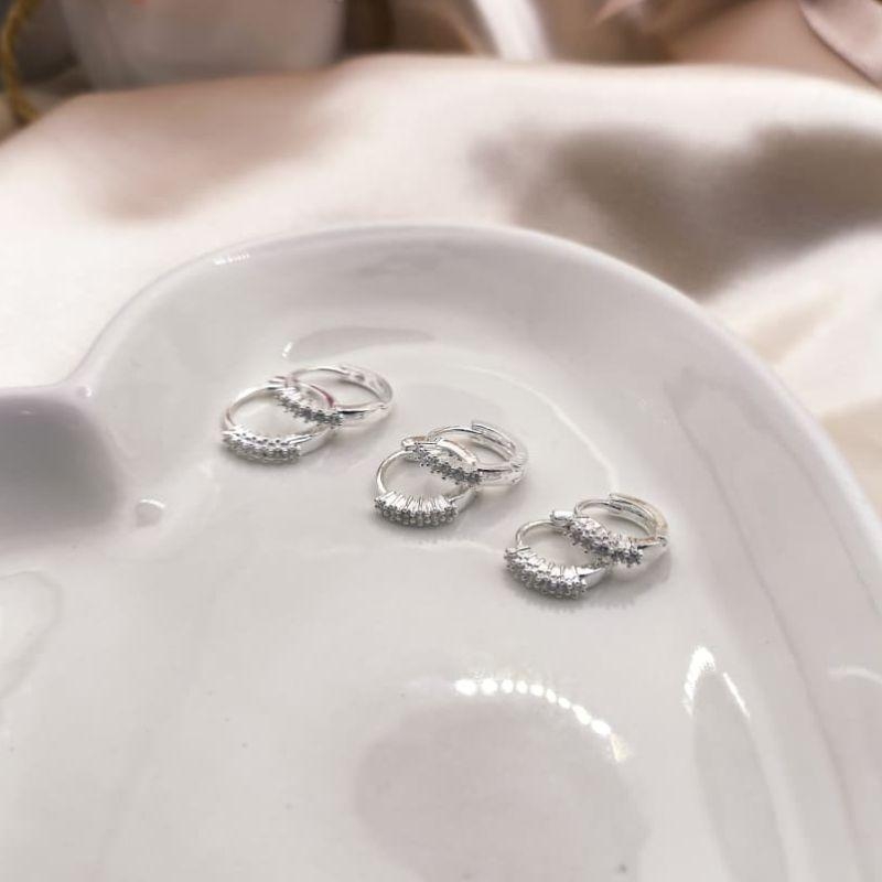 TRIO DE ARGOLA COM 1 FILA DE ZIRCONIA TAM P,M,G