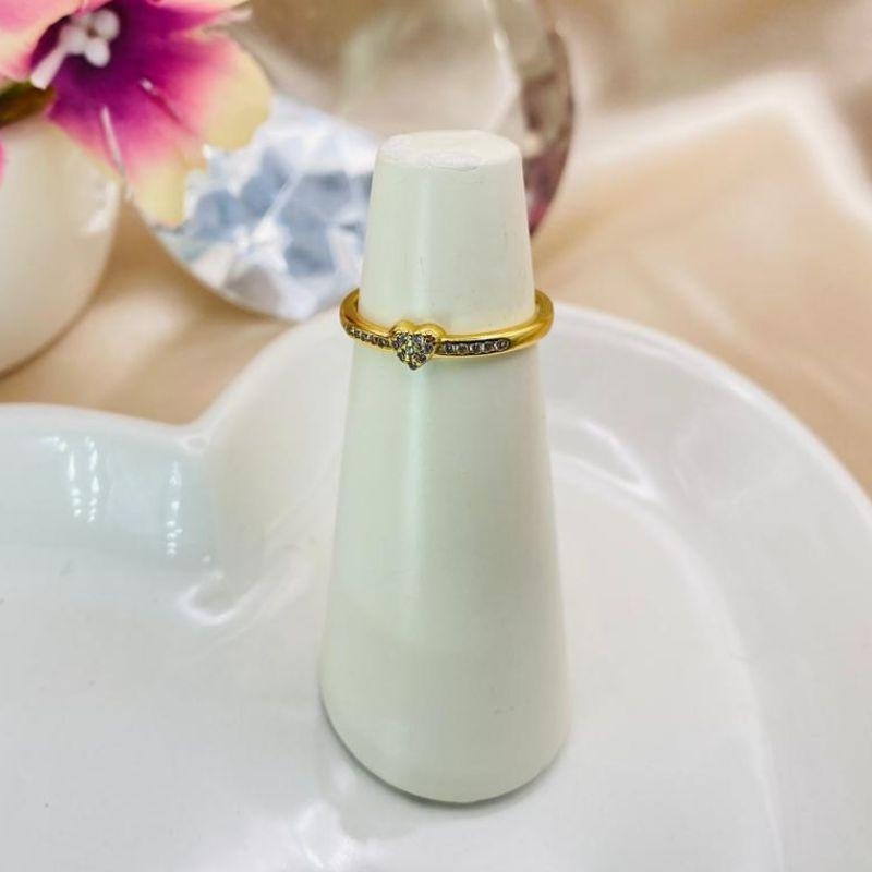 ANEL COM MINI CORRRAÇÃO CRAVEJADO EM MICRO ZIRCONIAS