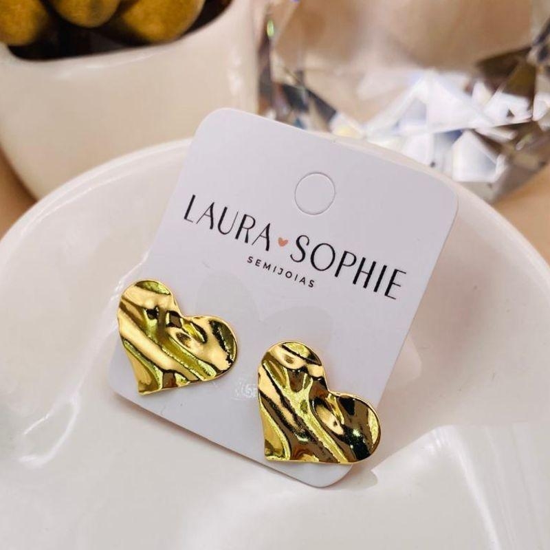 BRINCO ORGANICO CORAÇÃO ONDULADO