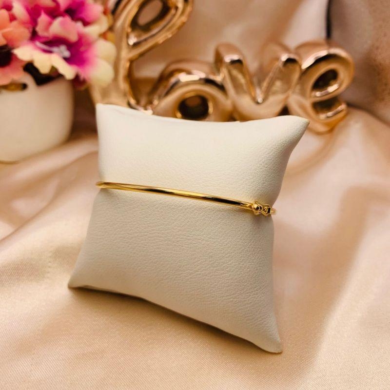 BRACELETE FINO AREDONDADO COM FECHO TRAVA